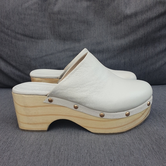 River Island Leather Studded Mules Clogs Cream Bnwot Uk5 Wooden. - Picture 6 of 13